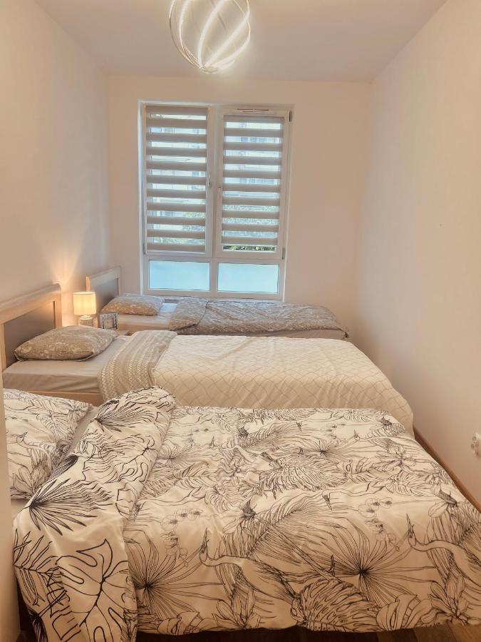 Downtownapartments Andy Air-Conditioned, Underground Parking Available Rzeszów Esterno foto